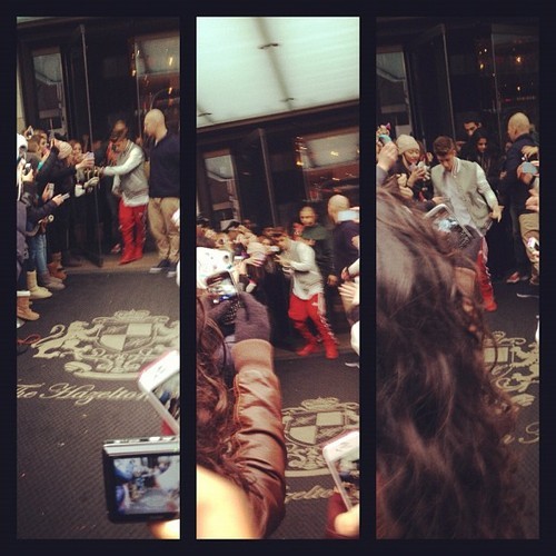 
Selena Gomez and Justin Bieber yesterday in Toronto!
