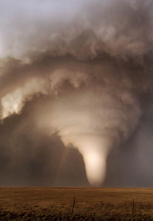 manolescent:

Fall River Tornado
