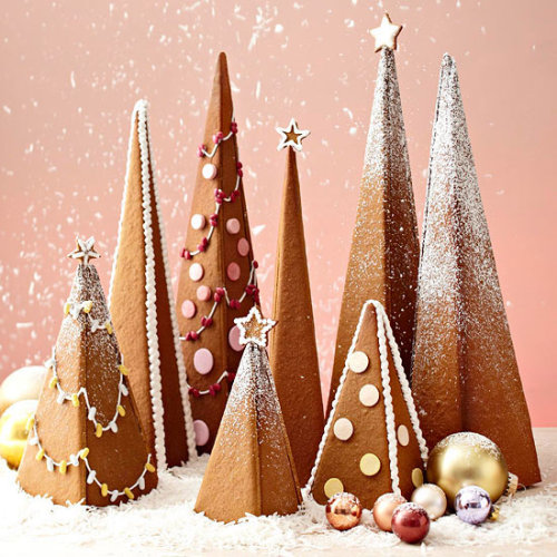 Gingerbread Trees: Add these cute edible trees to your holiday decorations!