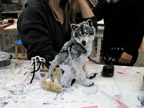 suitep: This is a wolf made from pipe cleaners. (more) 