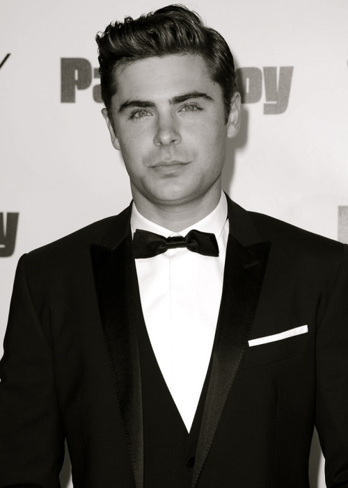 Zac Efron - Zac Style #20 ~ Because Zac looks great in everything ...