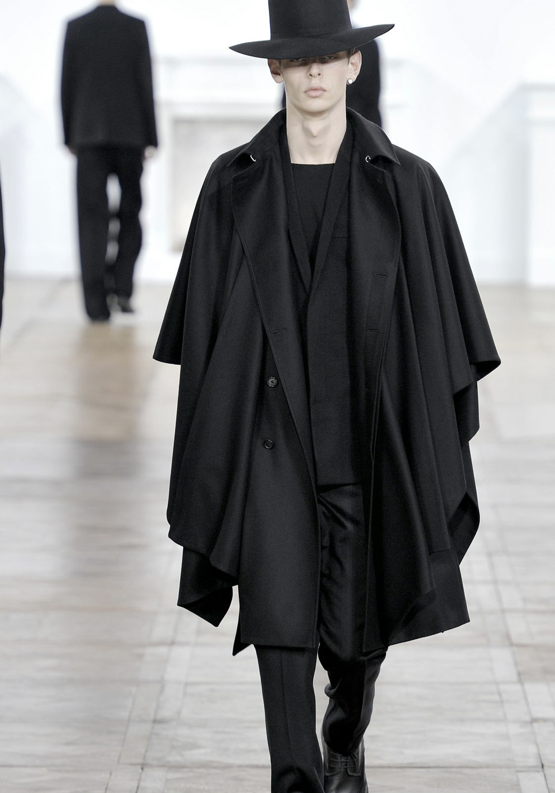 Dior Homme AW11 | Menswear, Fashion, Dark fashion