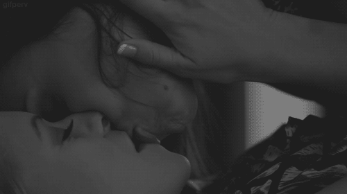 Hot Lesbians Kissing And Making Sex 51