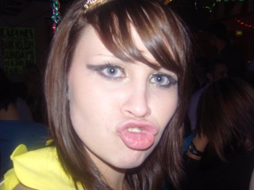 woah.  amy winehouse eyeliner AND duckface.   man, our poor U.K. duckface submitter, having to put up with this combo!