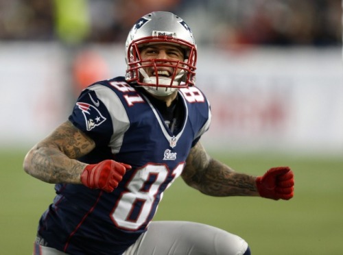 Patriots tight end Aaron Hernandez is being sued for allegedly shooting a man in the face in February. (USATSI)