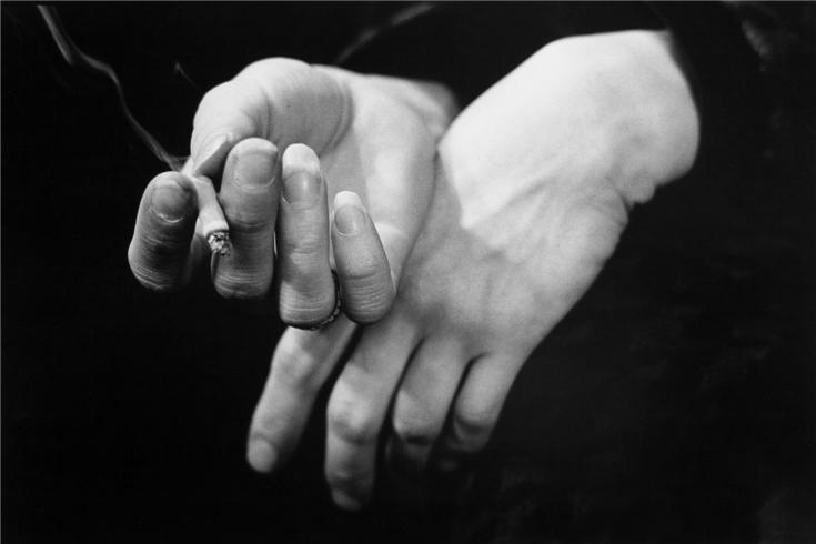 pencel: napoleon—in—rags: Bob Dylan’s hands by Barry Feinstein, 1966. 