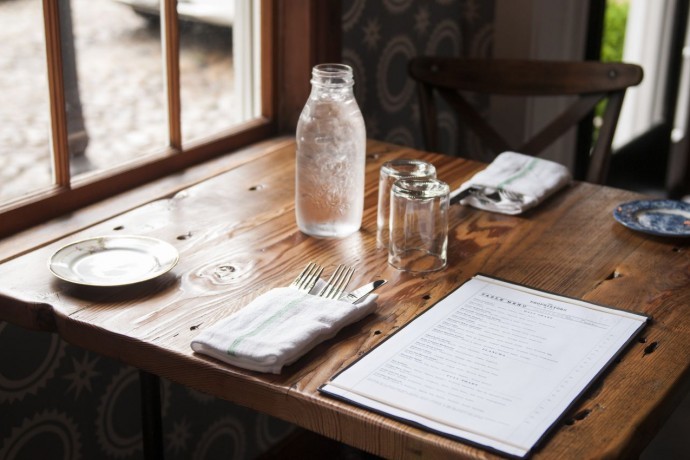 infinite-paradox: (vía The Proprietors Bar &amp; Table on Nantucket for the Well Traveled Palate.) 