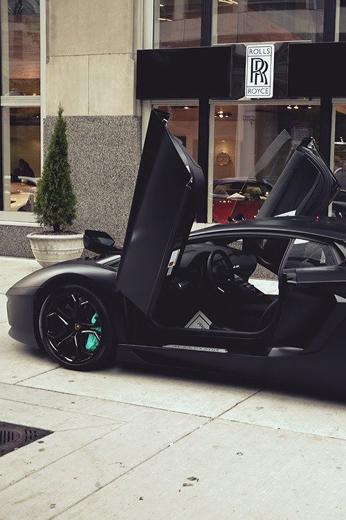 auerr: Lamborghini Aventador