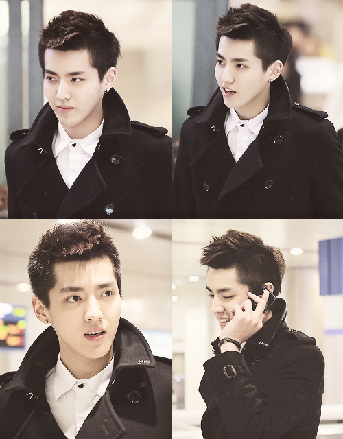 22-25 / 100 pictures of Kris.