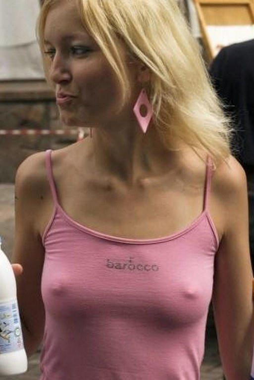 Puffies non nude braless pokies