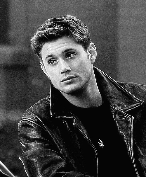  3/50 photos of Jensen as Dean 