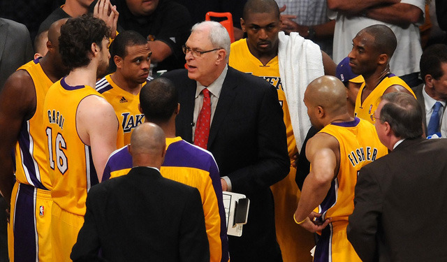 Phil Jackson is consulting the Lakers when they need him. (USATSI)