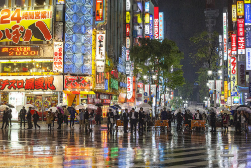 Rain in Shinjuku by ThirtyFive Millimeter on Flickr.