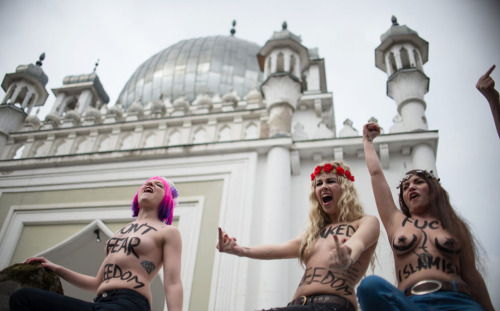 Ukrainian women protest topless