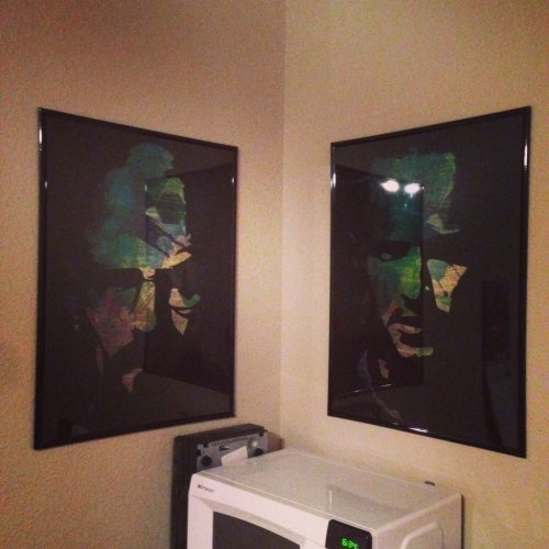 I hung up my two posters i got from my secret Santa in my dorm.https://dailybreakingbad.tumblr.com/