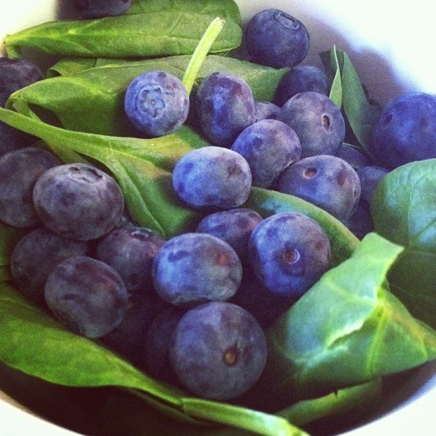 strolleradventures: My latest #salad combination #spinach and #blueberries yum! 