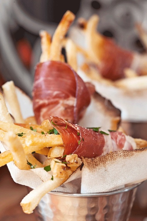 basilgenovese: Prosciutto-Wrapped Truffle Fries 