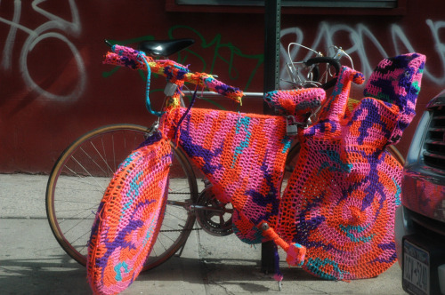 yarnbombing bike