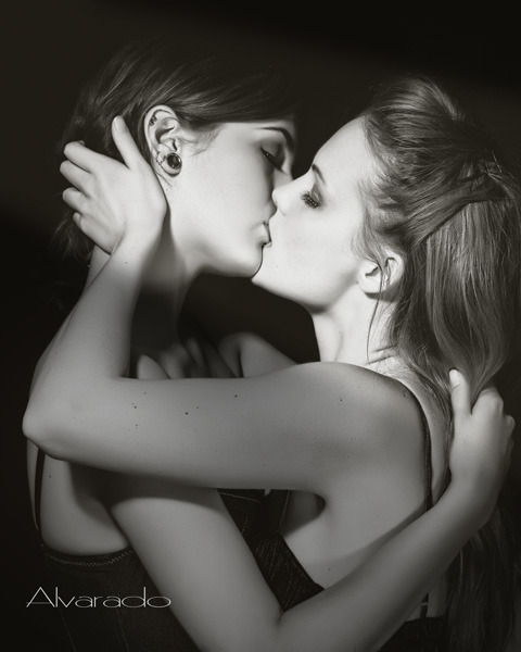 Black And White Lesbians Kiss Tongue 120