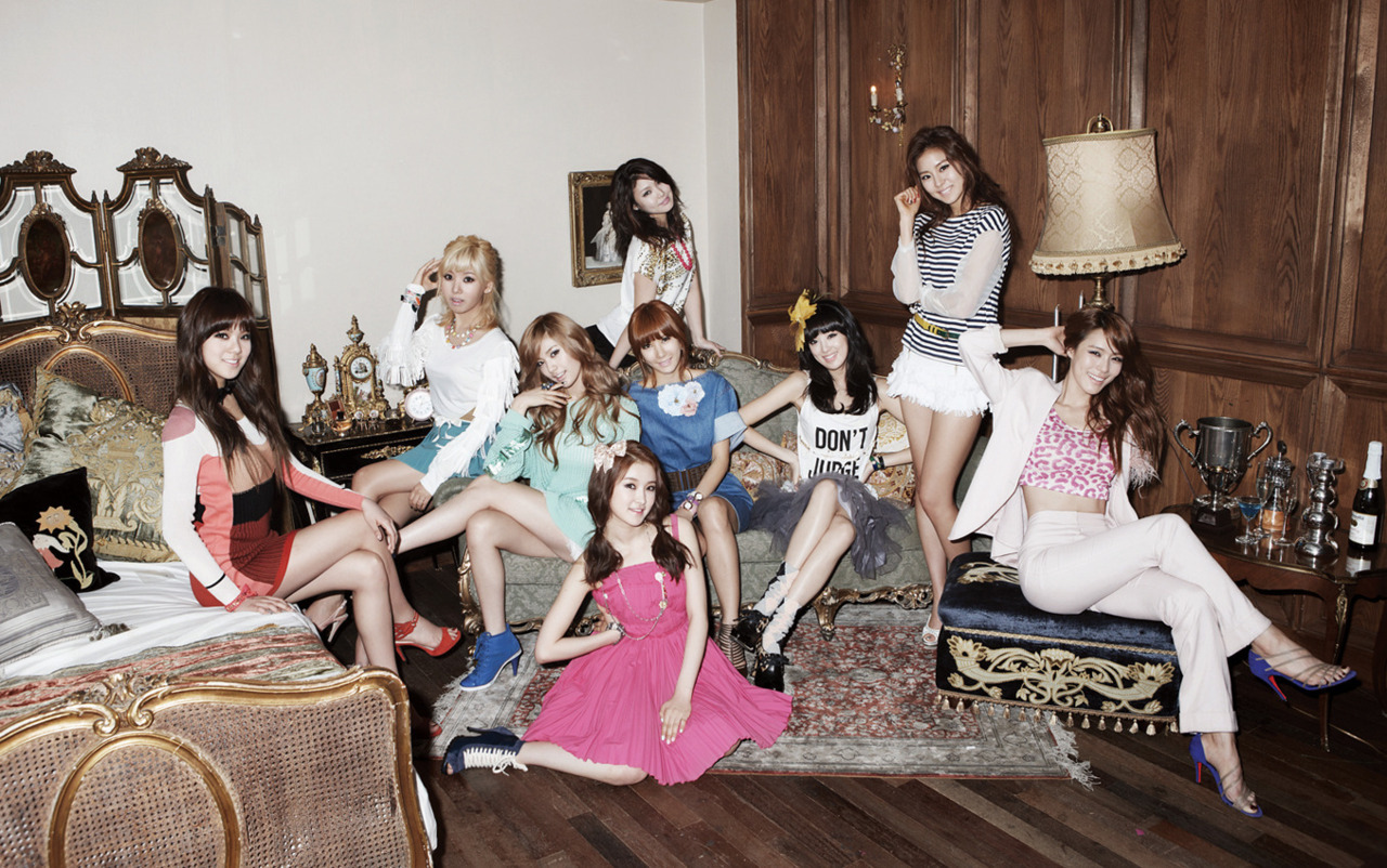 After School ★ 1356x850