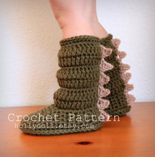 Crochet pattern- toddler cozies- cozy boots for boys and girls- toddler sizes 5-10