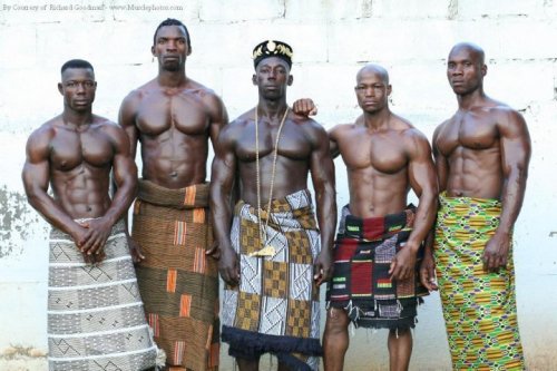 THE LOOK | AFRICAN MEN IN AFRICAN PRINT 