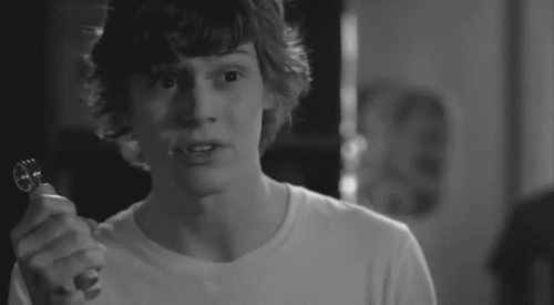 evanpeters-tatelangdon-obsessed: awesome 