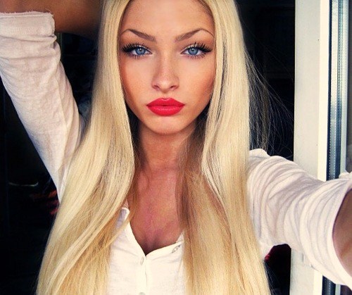 Lips Blonde 103