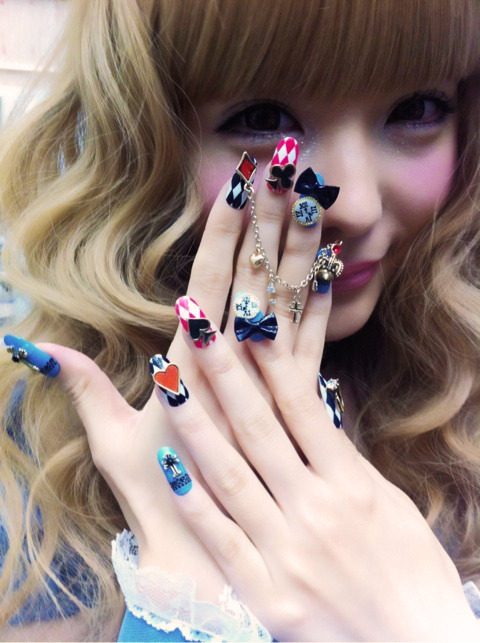High Fashion Nails in Japan
