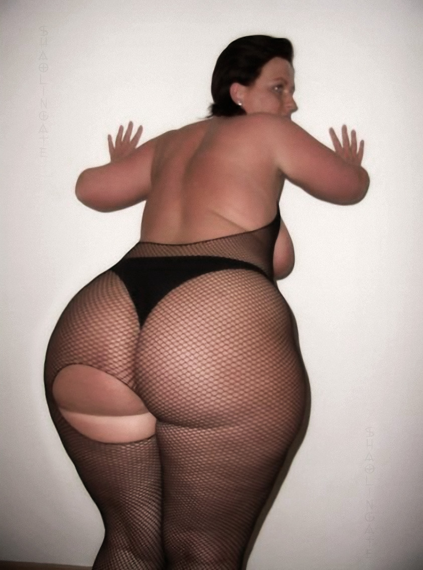 big ass hips mature wife