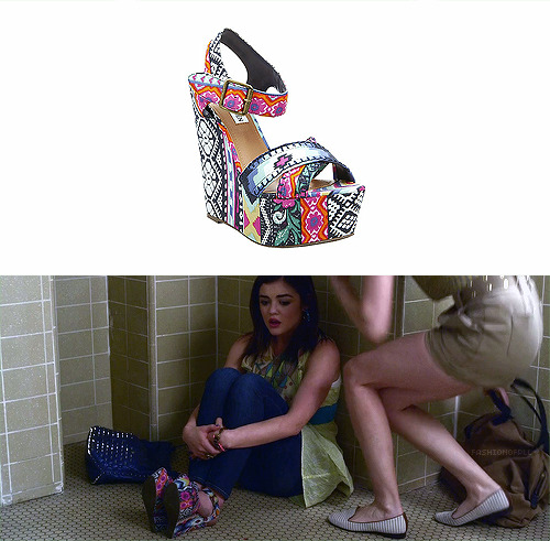 Thanks Isi! She sent in the link to Aria’s wedges.

Steve Madden - Winonna Wedge - $99.95
