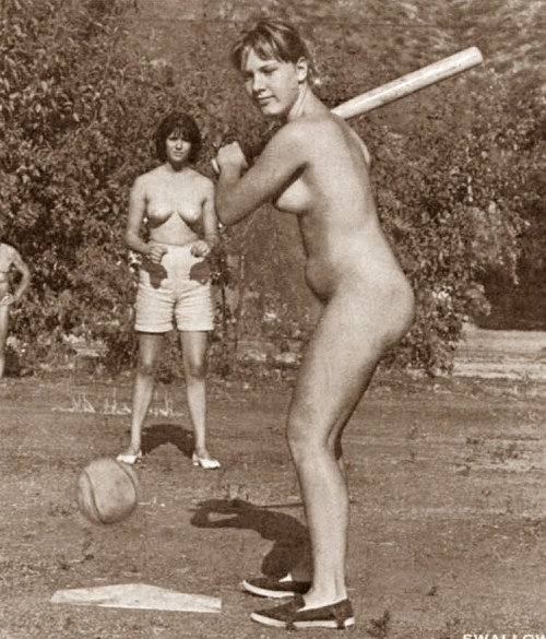 Womens Nude Softball 99