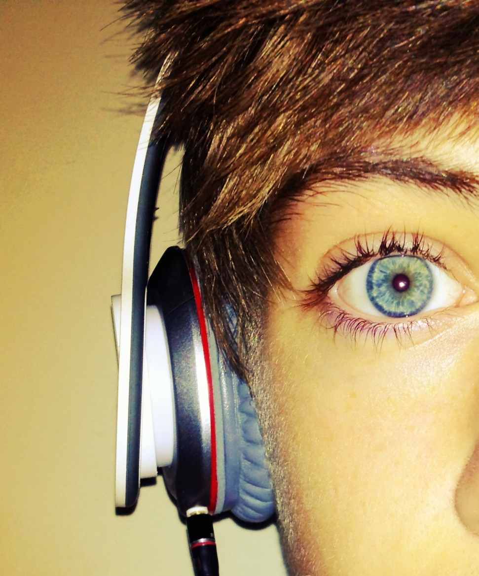 Cute tumblr boys with blue eyes