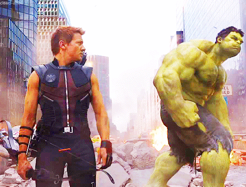starkreactors: #if you consider the timeline of the movie and all clint could be just noticing the hulk here and thinking ‘and who the fuck are you’ 