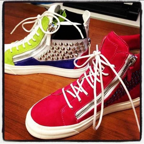 nouveaurich: GZ SS13.. Them red 1s! 