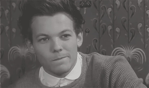  Louis’ face after finding out that WMYB is officially one of the biggest selling singles of all time + 