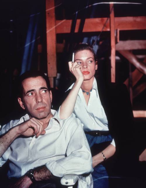  Humphrey Bogart &amp; Lauren Bacall 